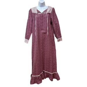 Vintage Axiom Long Cotton Flannel Gown Granny Nightgown Dainty Floral L NEW